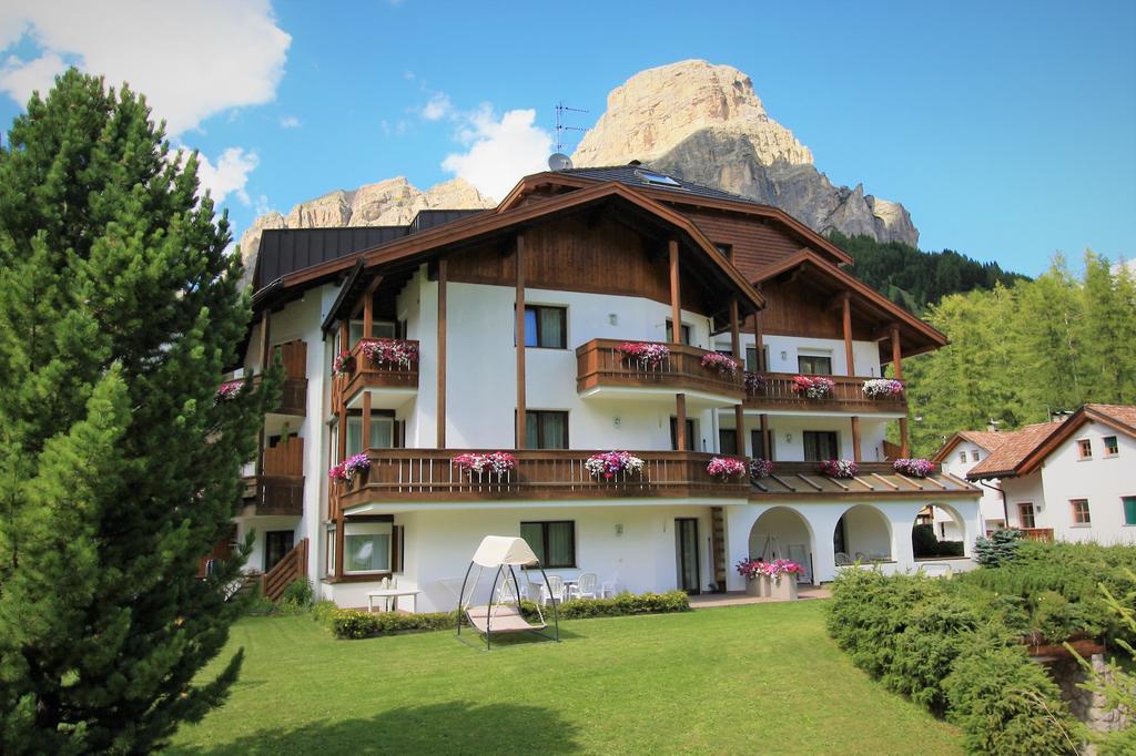 Pera Ciaslat Apartment Colfosco Exterior photo