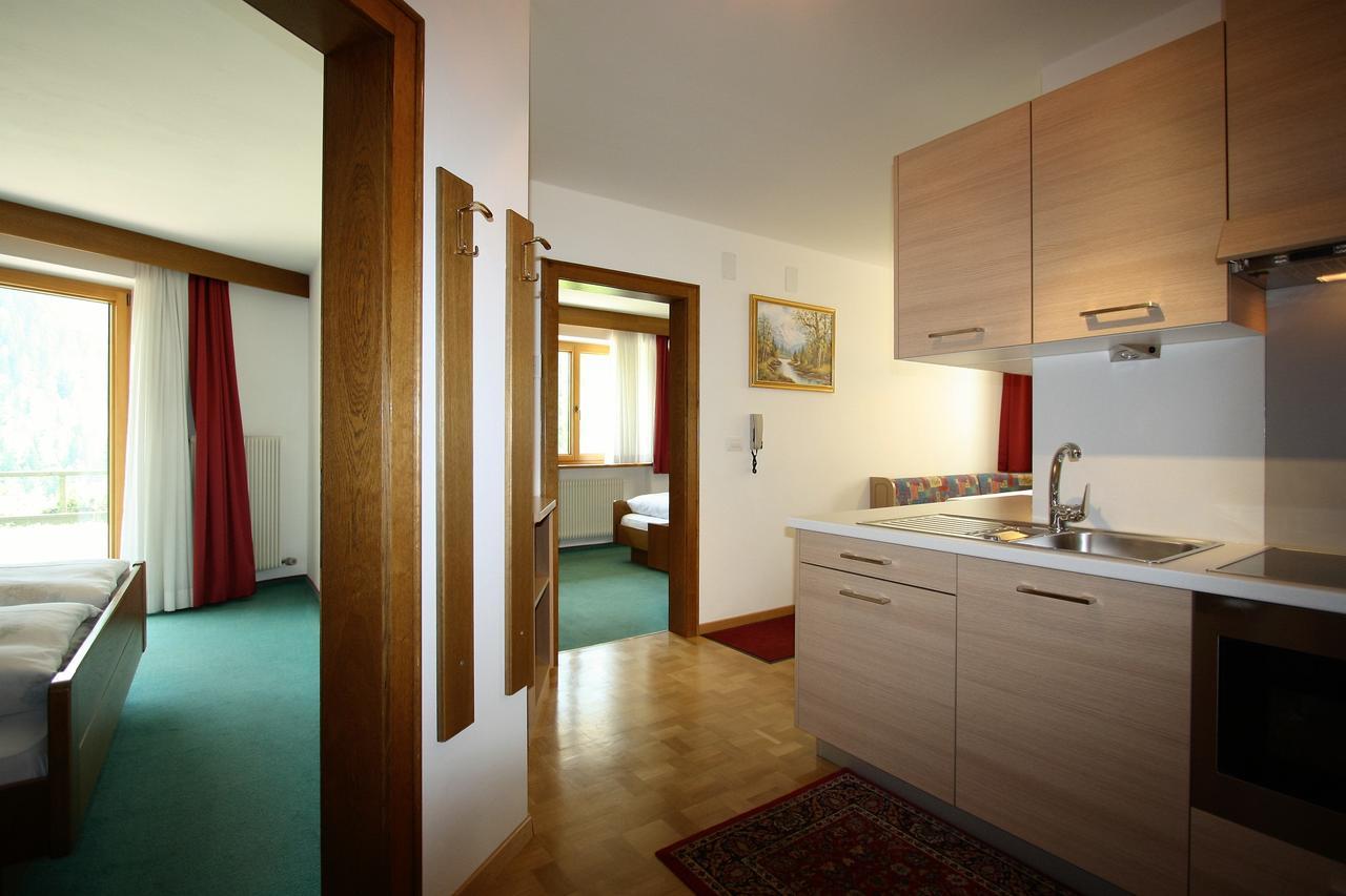 Pera Ciaslat Apartment Colfosco Exterior photo